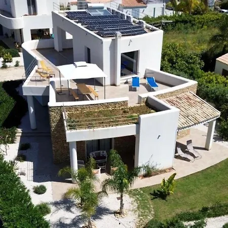 Cossyra Ferienhaus Porto Palo